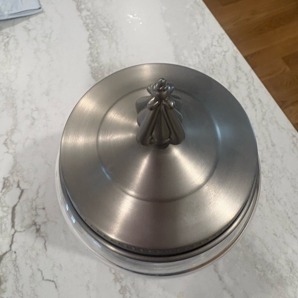 Southern Living At Home Astoria Canister Medium - Picture 2 of 5